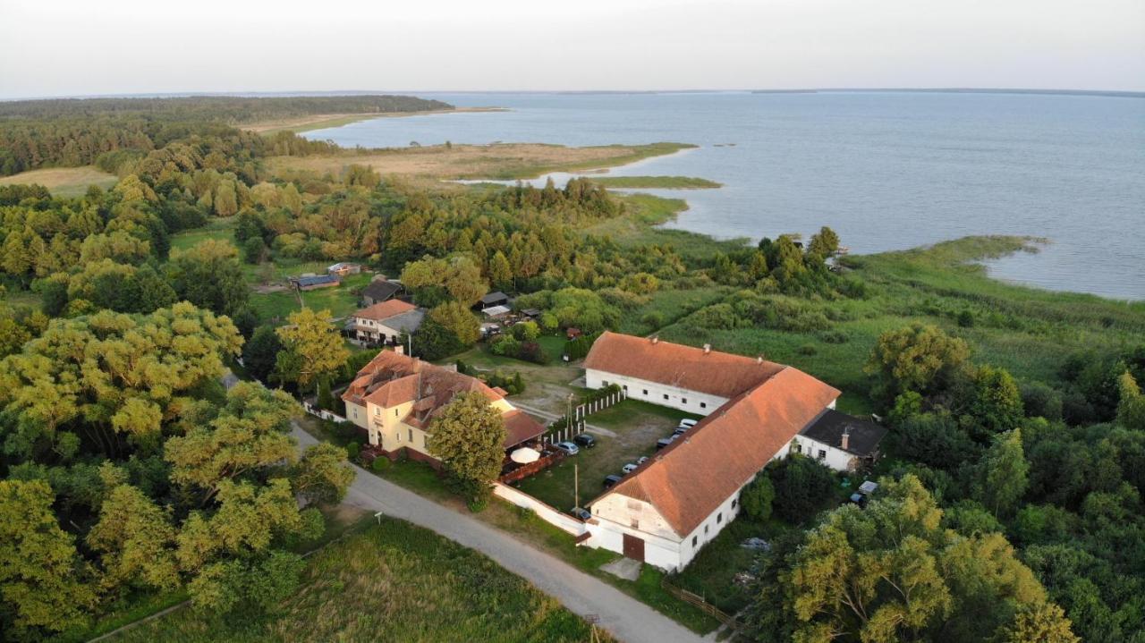 Folwark Luknajno Nad Jeziorem Sniardwy Gospoda Dziedzictwo Kulinarne Warmia-Mazury Mikołajki Εξωτερικό φωτογραφία